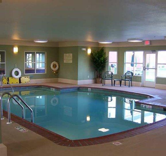 Hotel Homewood By Hilton Indianapolis Airport / Plainfield